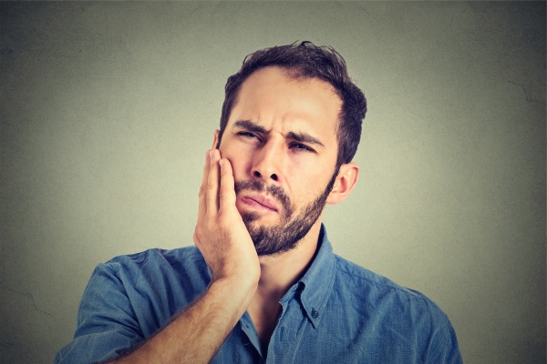 When Is A Chipped Tooth A Dental Emergency?